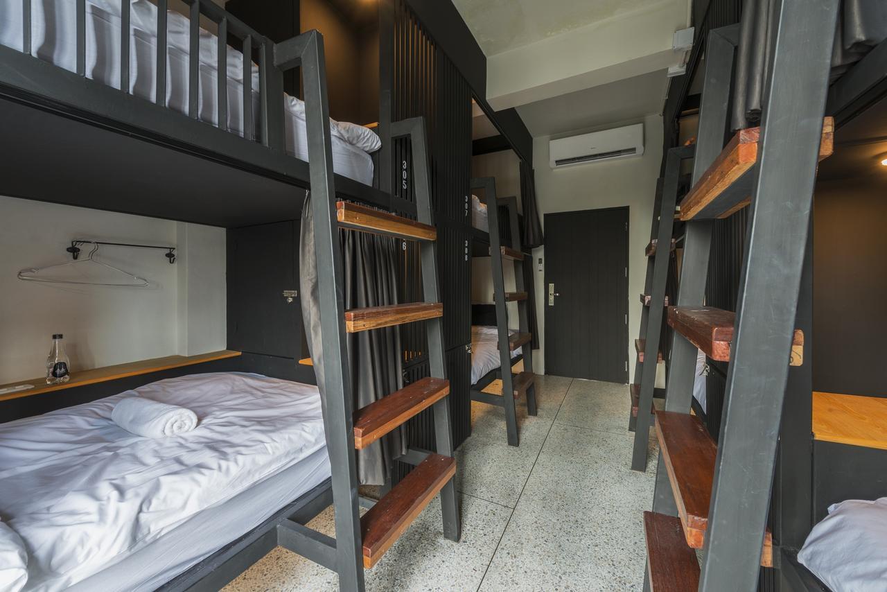 Chingcha Bangkok Hostel Εξωτερικό φωτογραφία